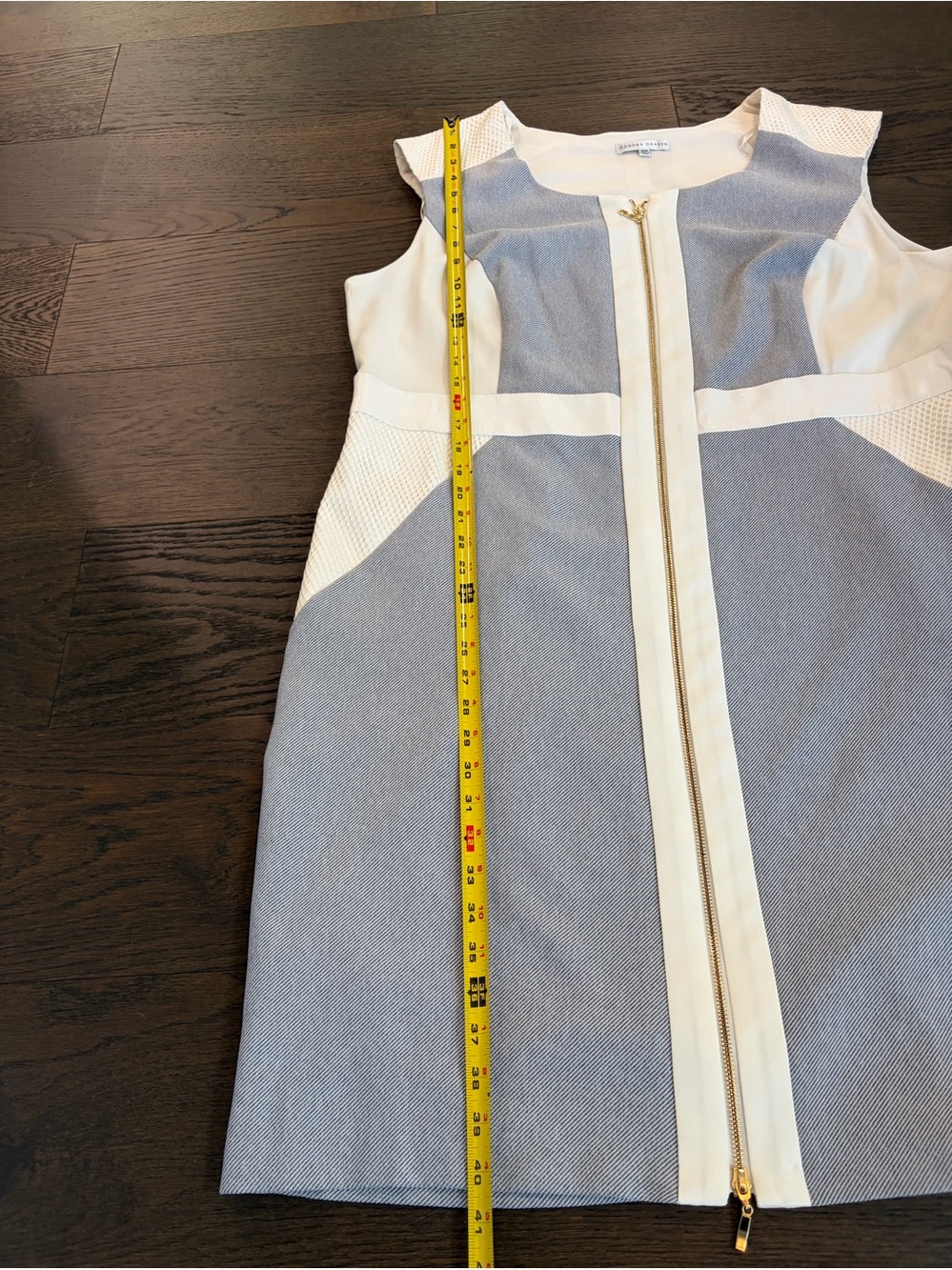 Sandra Darren women’s ivory and grey colorblock dress. Size 20W. - Picture 8 of 9